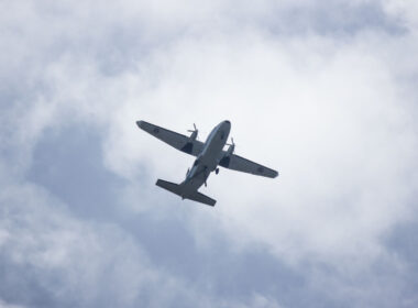 copilot_mysteriously_falls_off_plane_dies.jpg