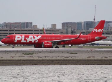 play_airlines_a321neo_airplane_at_boston_logan_airport_bos_in_the_united_states..jpg